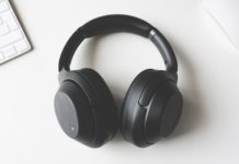 buying headphones for mac