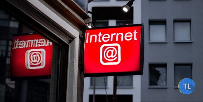 different types of internet Different types of internet